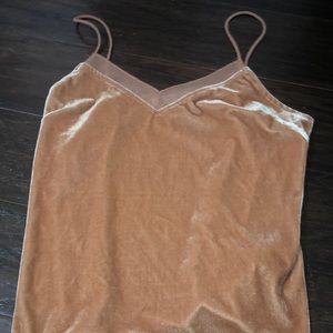 Peach colored tank top